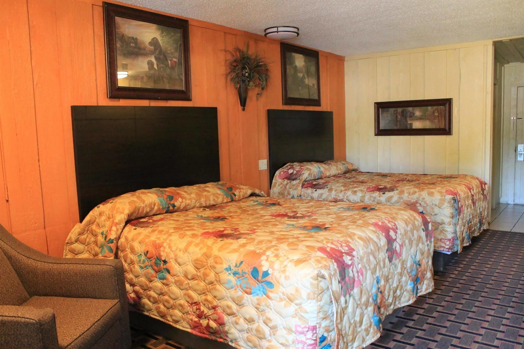 Charles Wesley Motor Lodge Downtown Broken Bow- Hochatown Zewnętrze zdjęcie